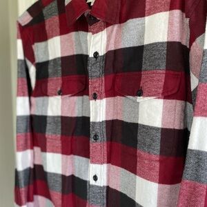 American Eagle flannel button up